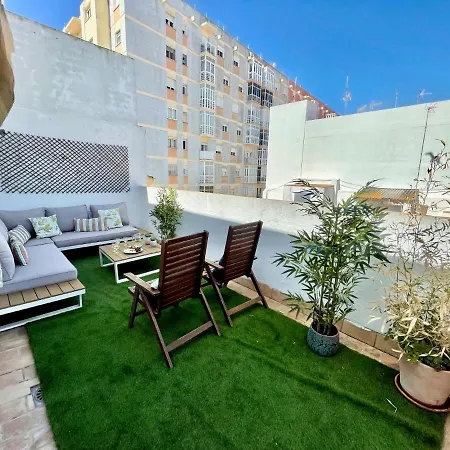 Apartamento Gatu Premium ático Caleta , Preferente Mayores De 25 Años Y Familias Cádis