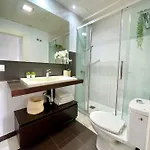 Gatu Premium Atico Caleta , Preferente Mayores De 25 Anos Y Familias Apartment Cadiz