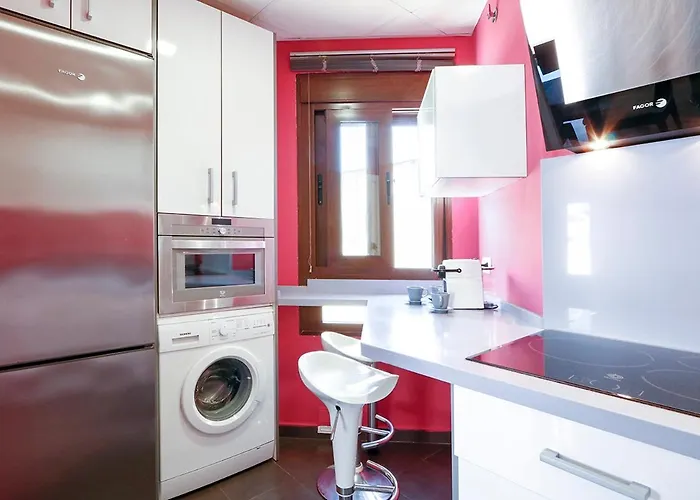 Gatu Premium Atico Caleta , Preferente Mayores De 25 Anos Y Familias Apartment *