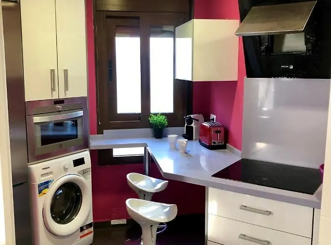 Gatu Premium Atico Caleta , Preferente Mayores De 25 Anos Y Familias Cádiz