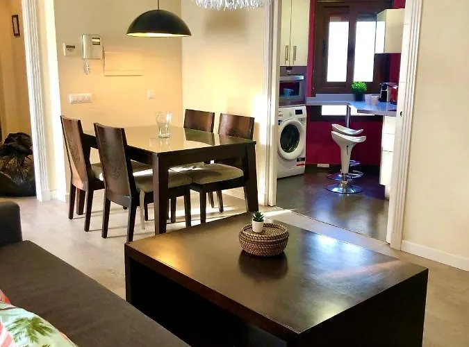 Gatu Premium Atico Caleta , Preferente Mayores De 25 Anos Y Familias Apartment Cádiz